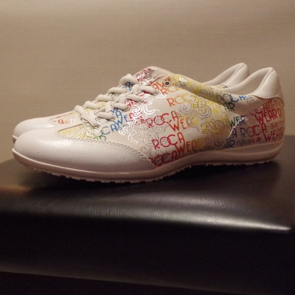 🌈 Vintage ROCAWEAR Sneakers w/ Rainbow Pattern - Picture 2 of 7